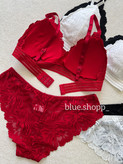 ست سوتین وشورت زنانه